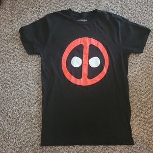 Deadpool logo t-shirt